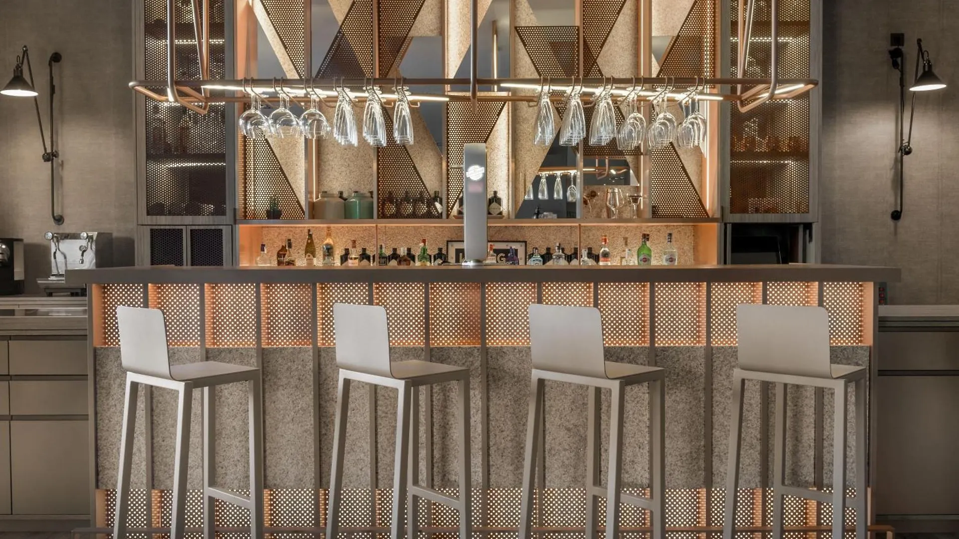 Ac Hotel By Marriott Madrid Airport Coslada