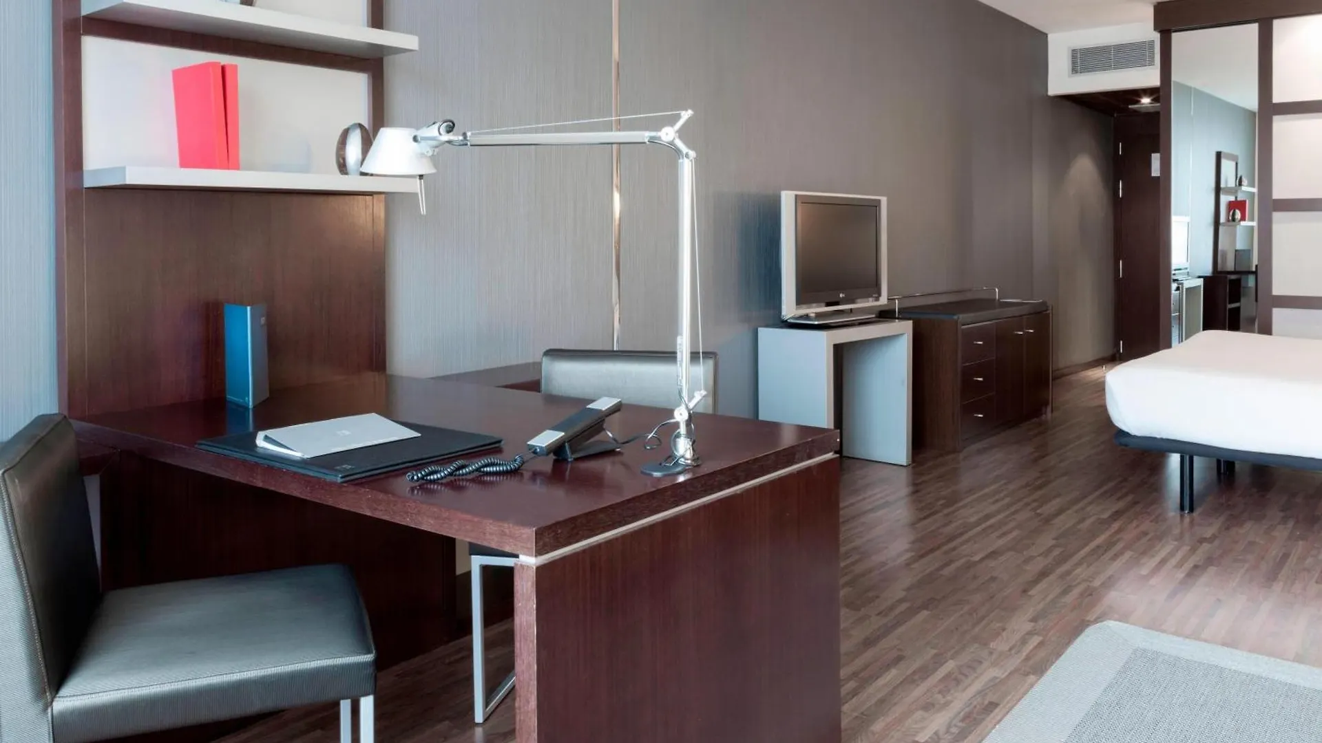 Ac Hotel By Marriott Madrid Airport Coslada